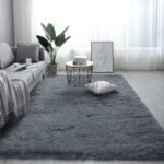 مصباح أرض خشب زان و قماش مدعم ببلاس